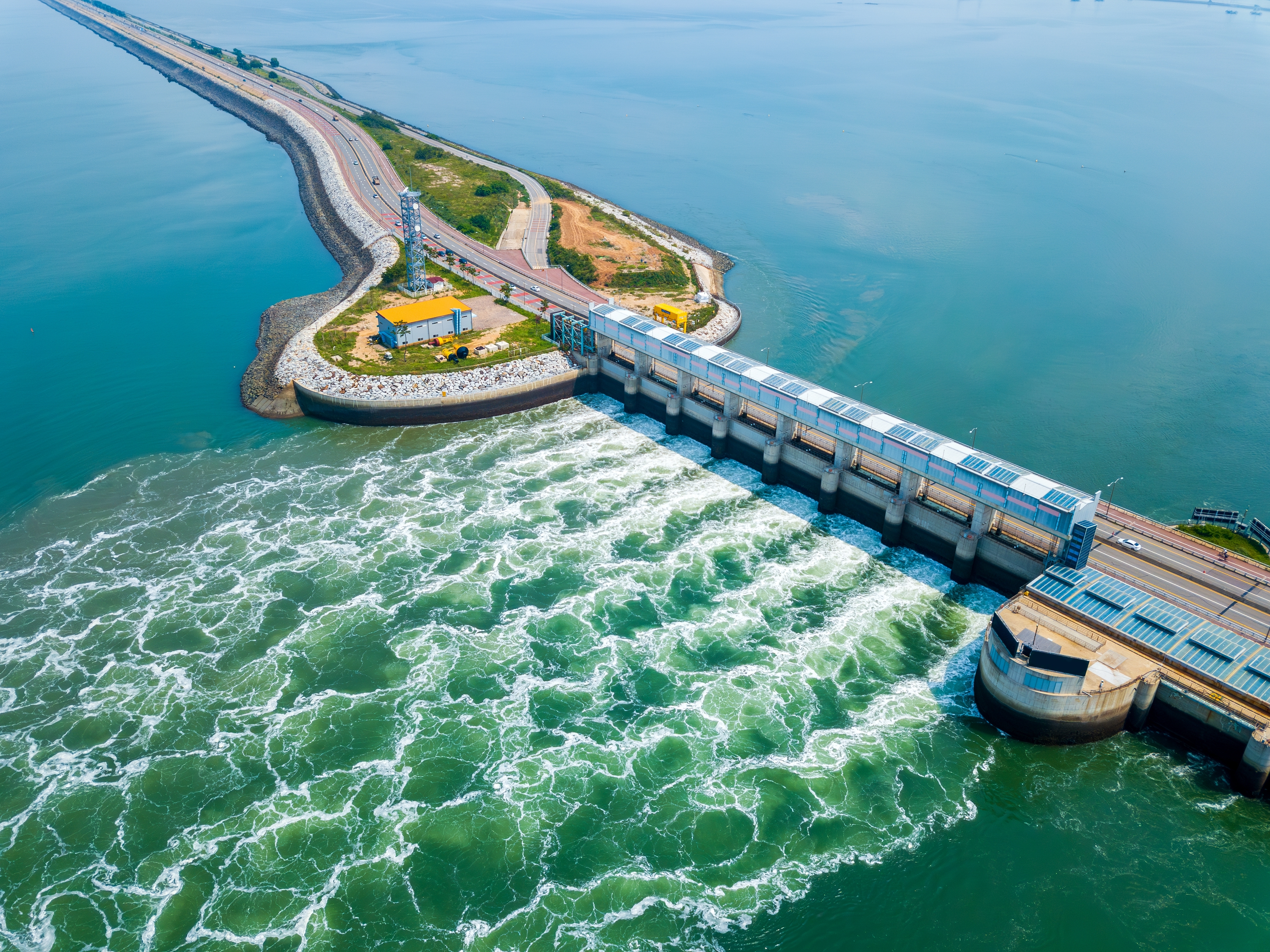 Sihwa-Lake-Tidal-Power-Statio